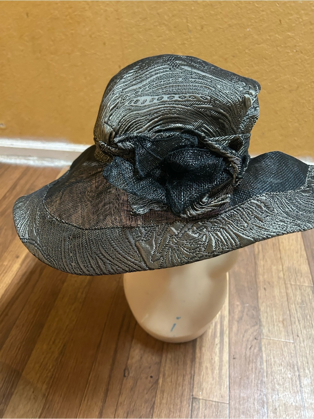 Preston &york Metallic Flower Accent Women’s Hat - Brand